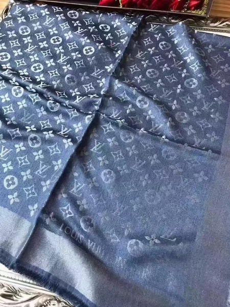 Louis Vuitton Scarf LVS92110F Louis Vuitton Scarf LVS92110F