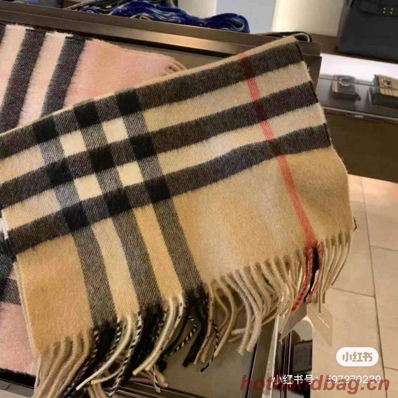 Burberry Scarf B00242 Burberry Scarf B00242