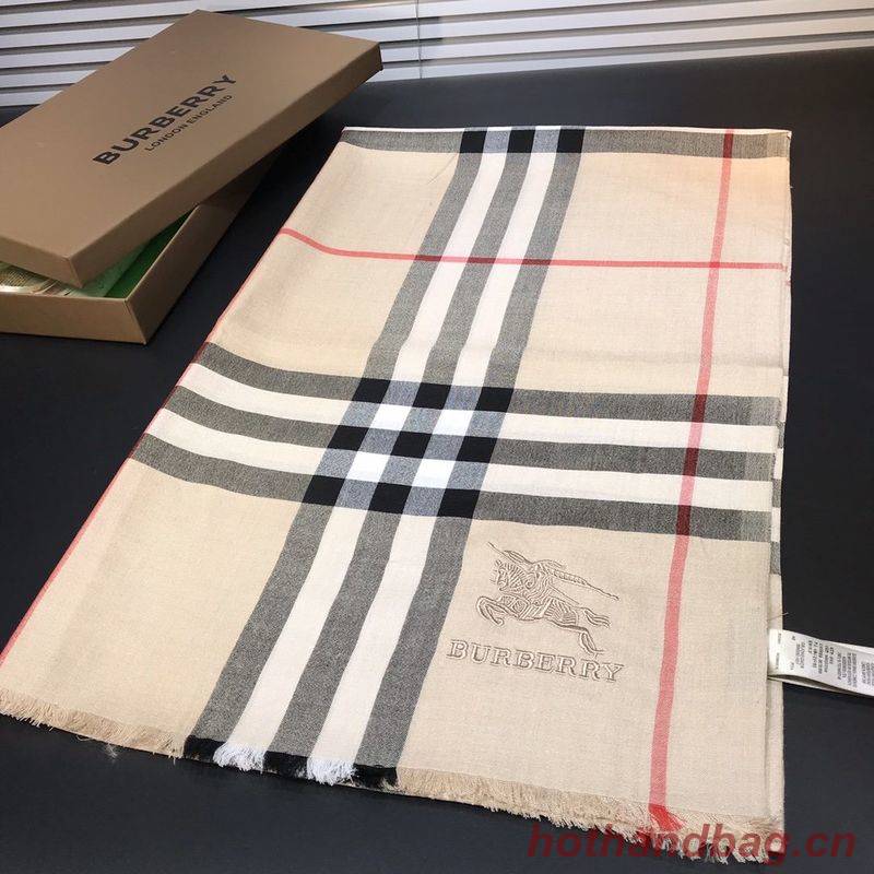 Burberry Scarf B00295 Burberry Scarf B00295