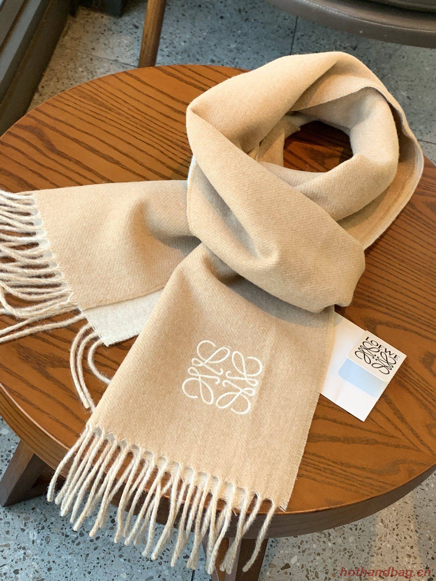 Loewe Scarf L00006 Loewe Scarf L00006