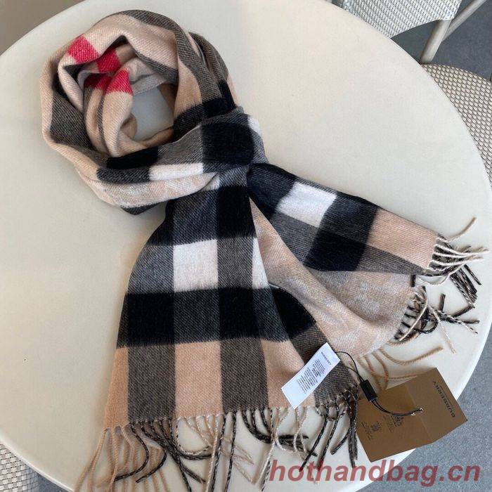 Burberry Scarf BBC00028 Burberry Scarf BBC00028