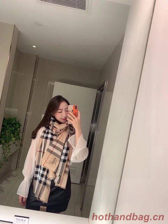 Burberry Scarf BBC00050 Burberry Scarf BBC00050
