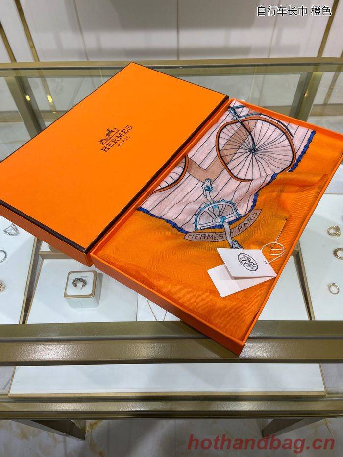 Hermes Scarf HEC00114 Hermes Scarf HEC00114