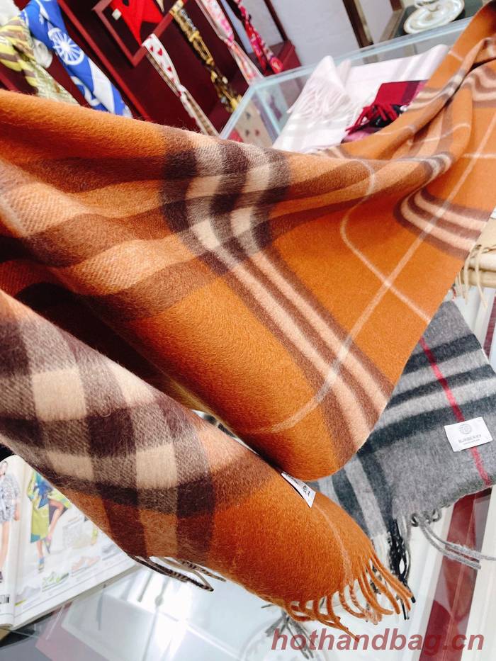 Burberry Scarf BBC00139 Burberry Scarf BBC00139