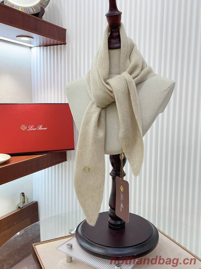 Loro Piana Scarf LPC00030 Loro Piana Scarf LPC00030