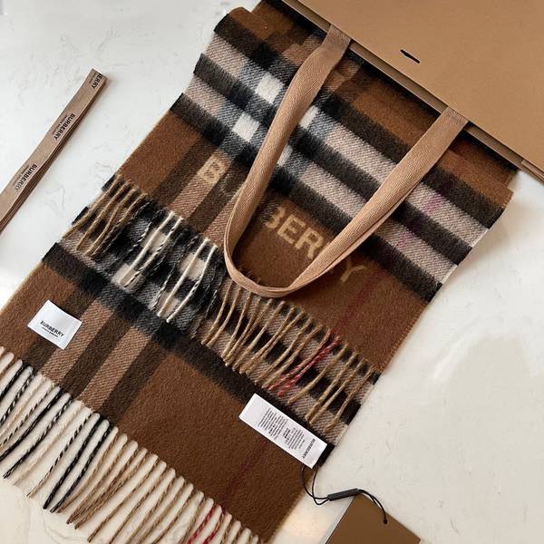 Burberry Scarf BBC00170 Burberry Scarf BBC00170