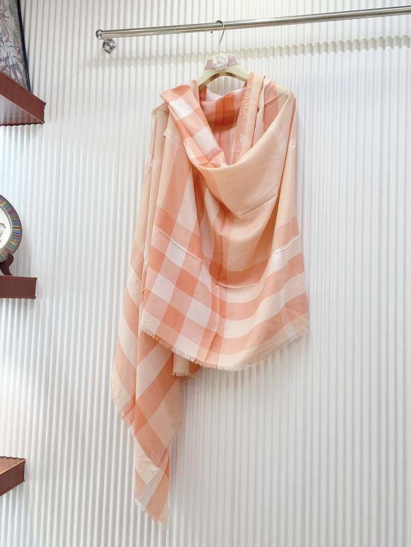 Burberry Scarf BBC00195 Burberry Scarf BBC00195
