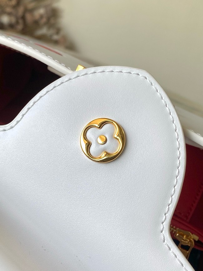 Louis Vuitton Capucines BB M13252 white