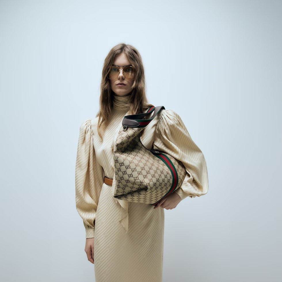 Gucci Giglio Large Tote Bag Variation Beige and Brown GG Canvas 853971 Gucci Giglio Large Tote Bag Variation Beige and Brown GG Canvas 853971