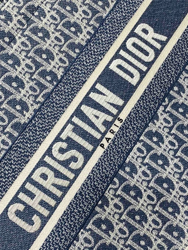 Medium Dior Book Tote Dior Oblique Embroidery and Calfskin M1324CZ-2