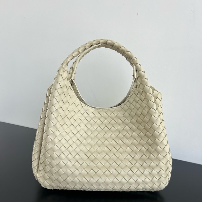Bottega Veneta Large Campana Dark barolo 844250 Sea salt