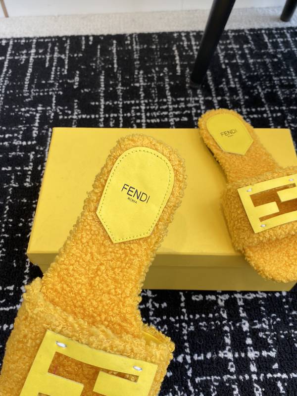 Fendi Shoes FDS00127