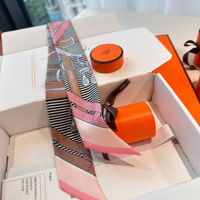 Hermes Silk Twilly scarf H06376