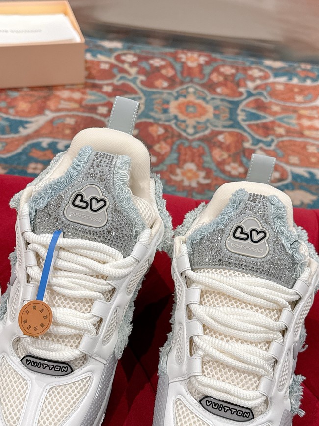 Louis Vuitton Trainer Sneaker 45107-12