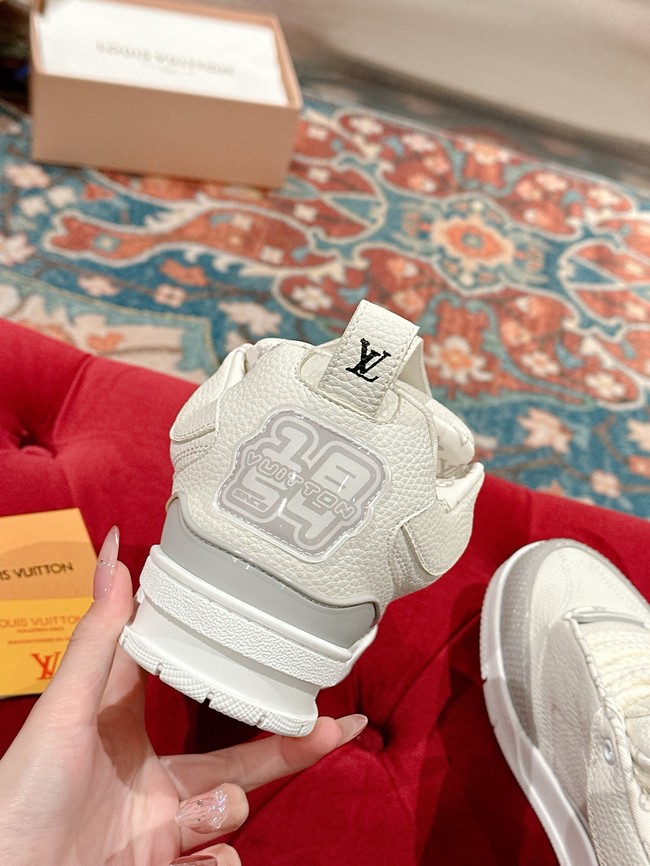 Louis Vuitton Trainer Sneaker 45107-3