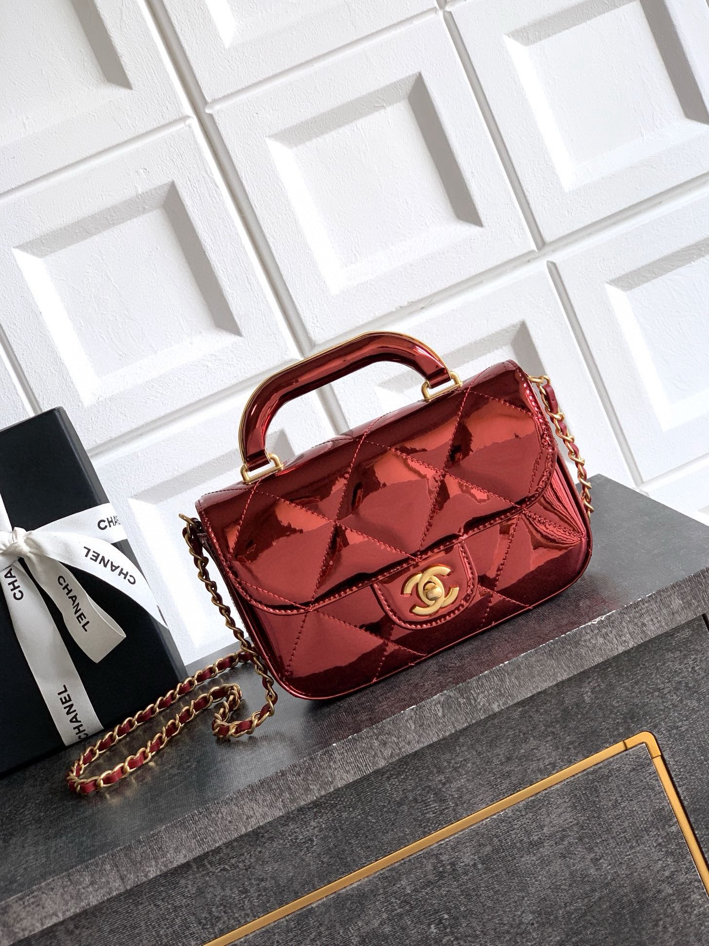 Chanel 25K Original Patent Leather Top Handle Bag  A6320 Wine