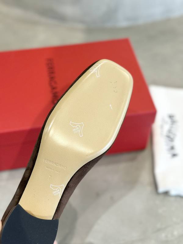 Ferragamo Shoes FMS00090 Heel 4CM Ferragamo Shoes FMS00090 Heel 4CM