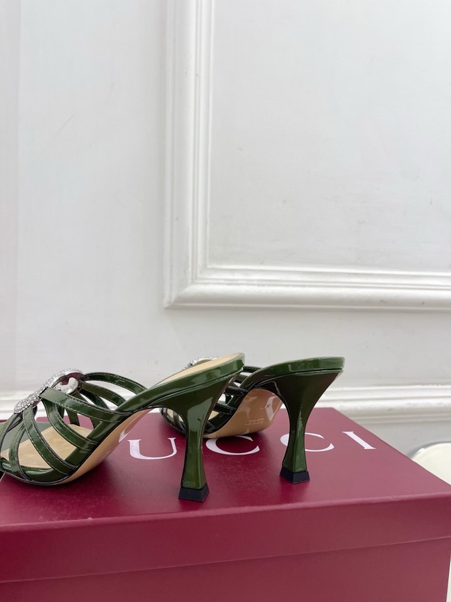 Gucci Womens slide sandal with crystal Interlocking G 852663-3