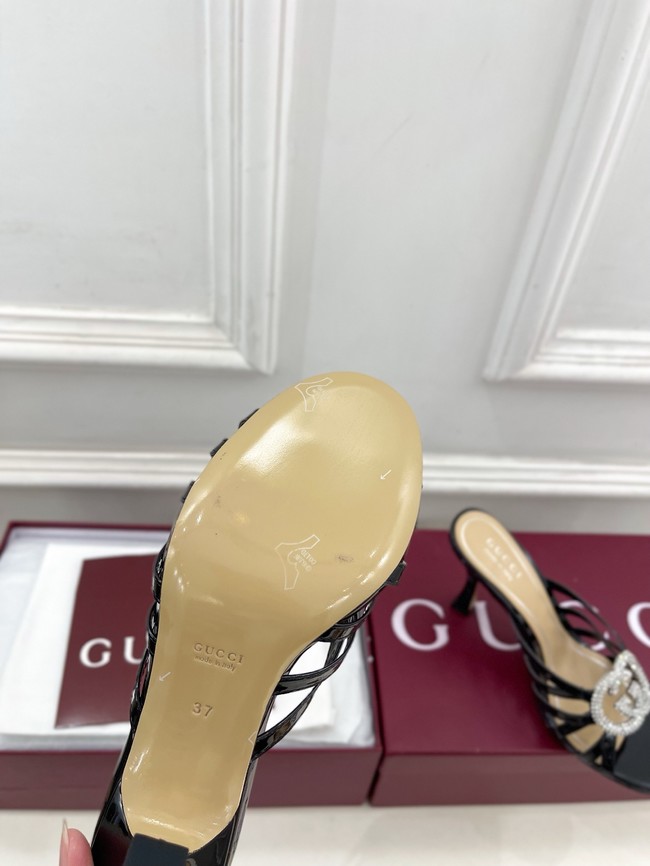 Gucci Womens slide sandal with crystal Interlocking G 852663-6