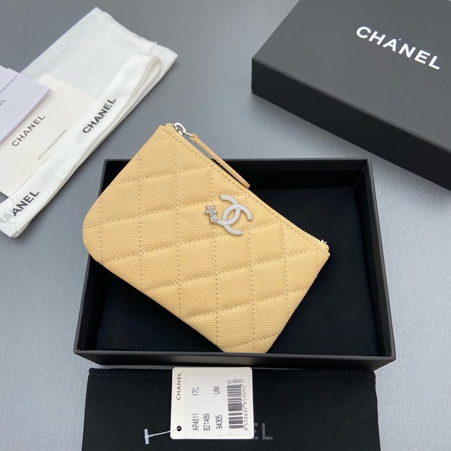 Chanel Zipped Pocket wallet S4811 yellow