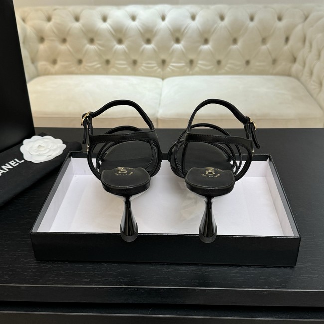 Chanel Sandals Patent Calfskin G46902-1