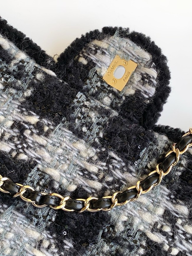 CHANEL Maxi Flapbag AS5687 Black & Grey