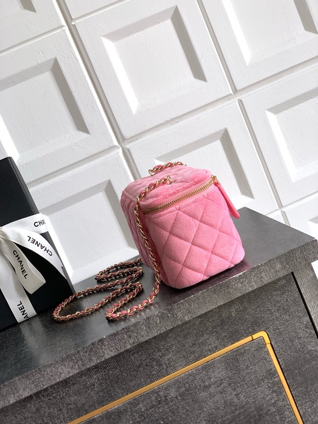 CHANEL velvet Vanity with Chain AP3940 pink