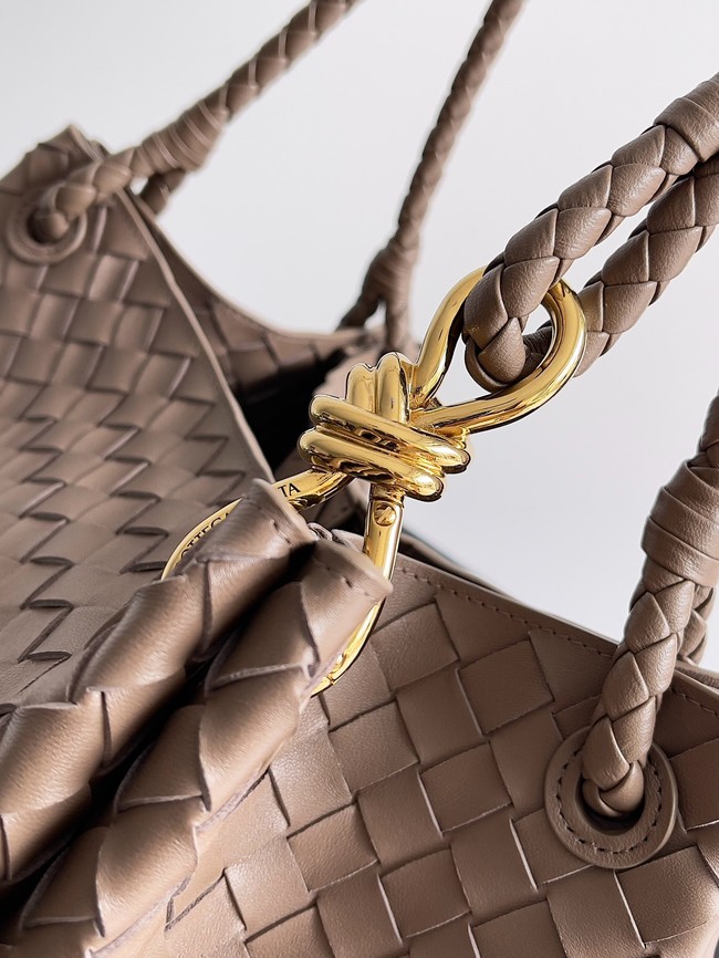 Bottega Veneta Parachute 826212 Pinecone&Brass finish