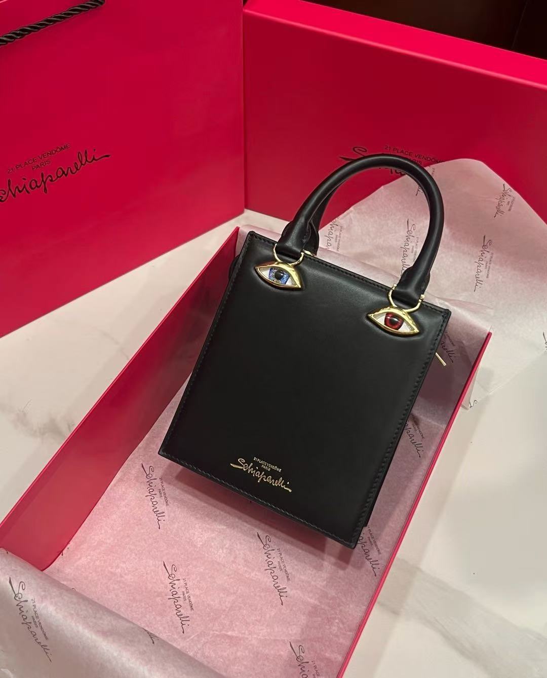 New Schiaparelli bags Original leather 50102 Black New Schiaparelli bags Original leather 50102 Black