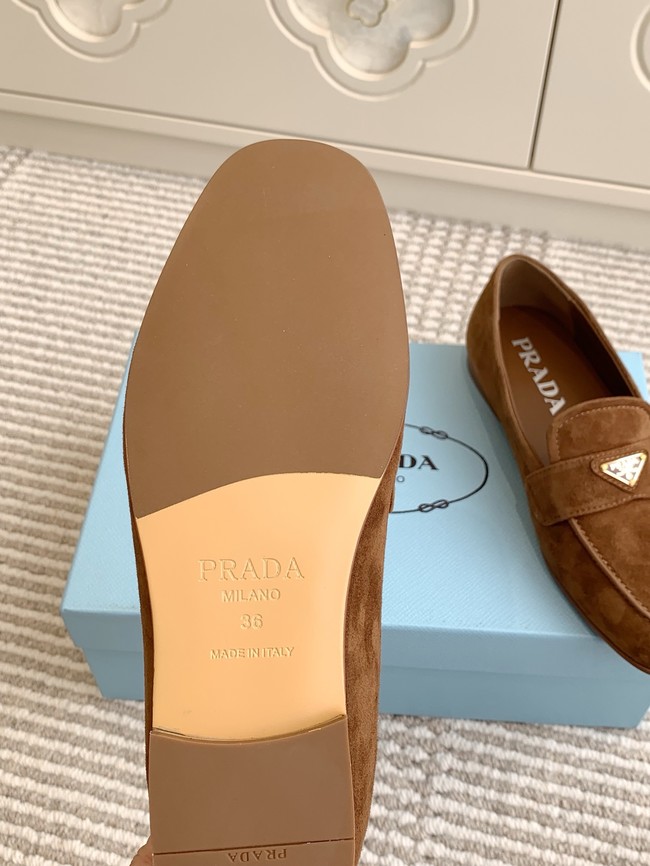 Prada leather loafers 87199-3
