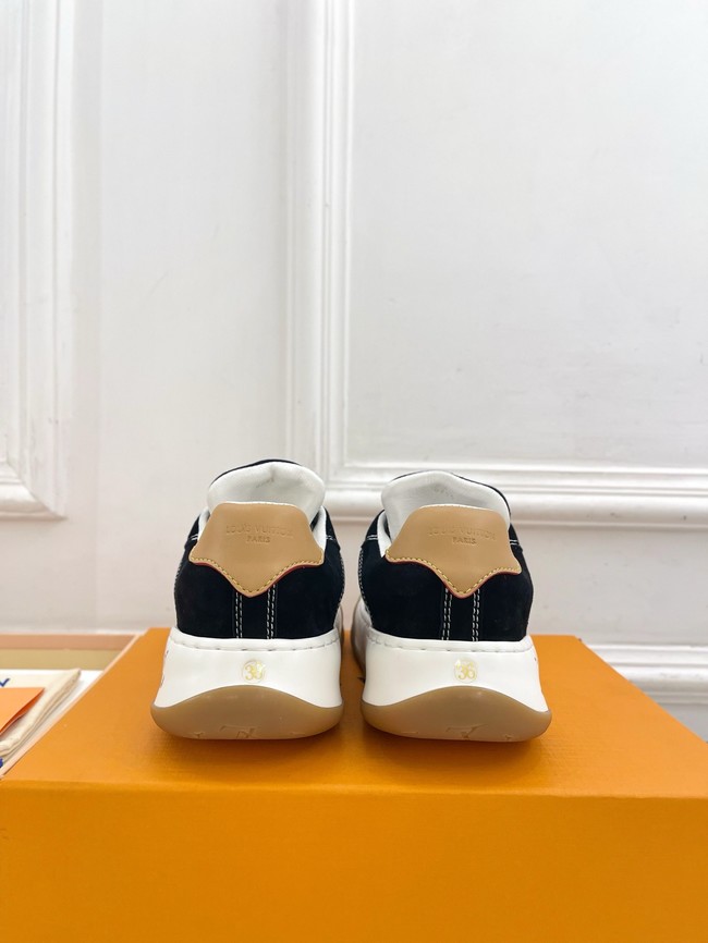 Louis Vuitton Trainer Sneaker 87213-8
