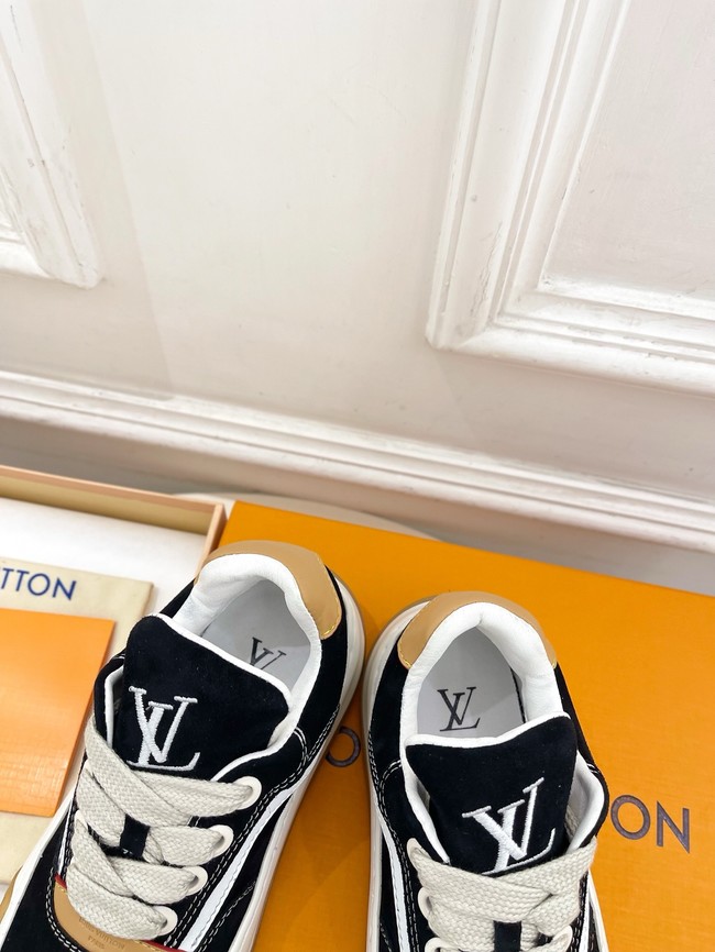 Louis Vuitton Trainer Sneaker 87213-8