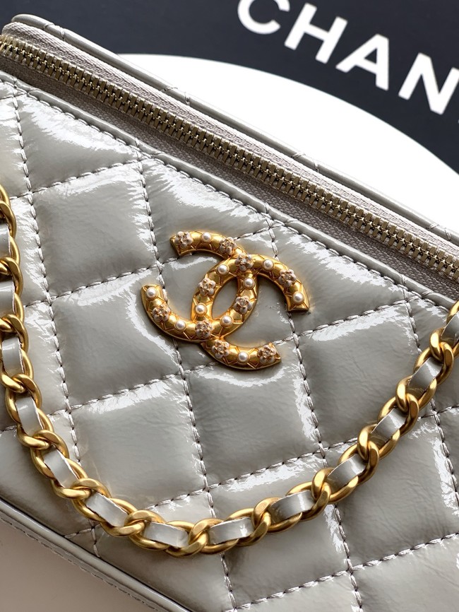 CHANEL 26C Vanity with Chain AP3940 gray