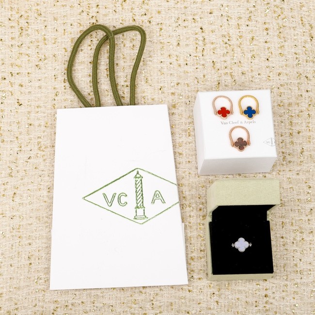 Van Cleef & Arpels ring CE81874