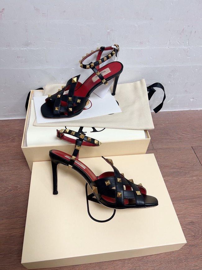 Valentino Womens sandal 66908-4