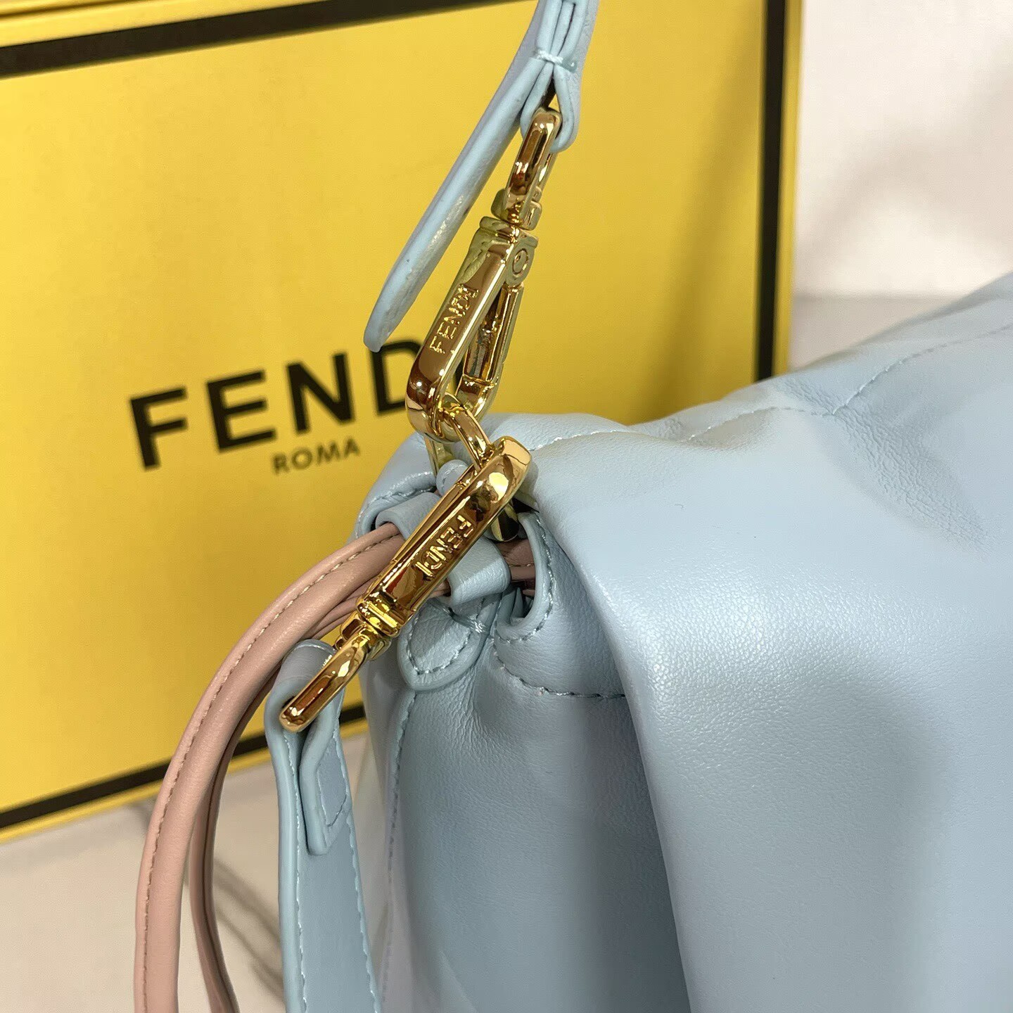 FENDI 2025 Mamma Baguette Original Leather Medium Bag FF8851 Light Blue