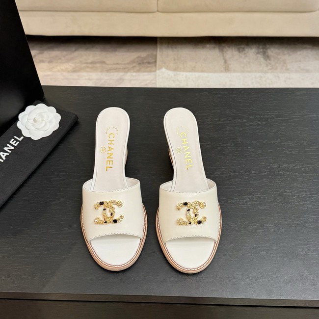Chanel Slippers 66943-18