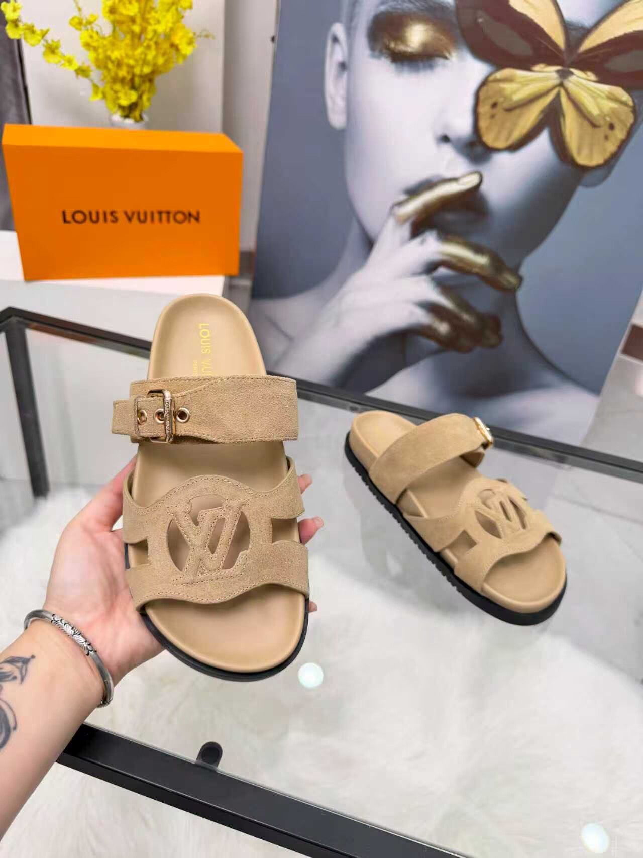 Fendi Shoes FDS00131